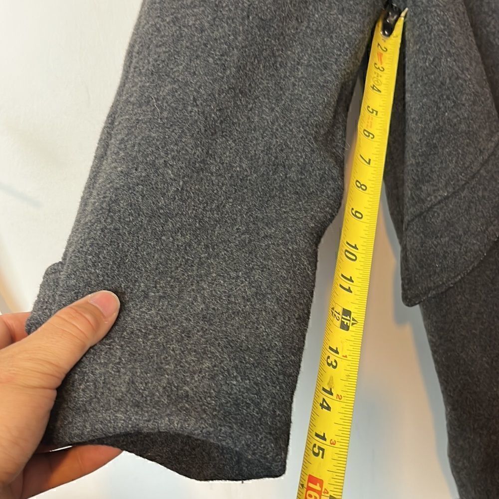 Wool insulated 3 button coat - Picture 7 of 10